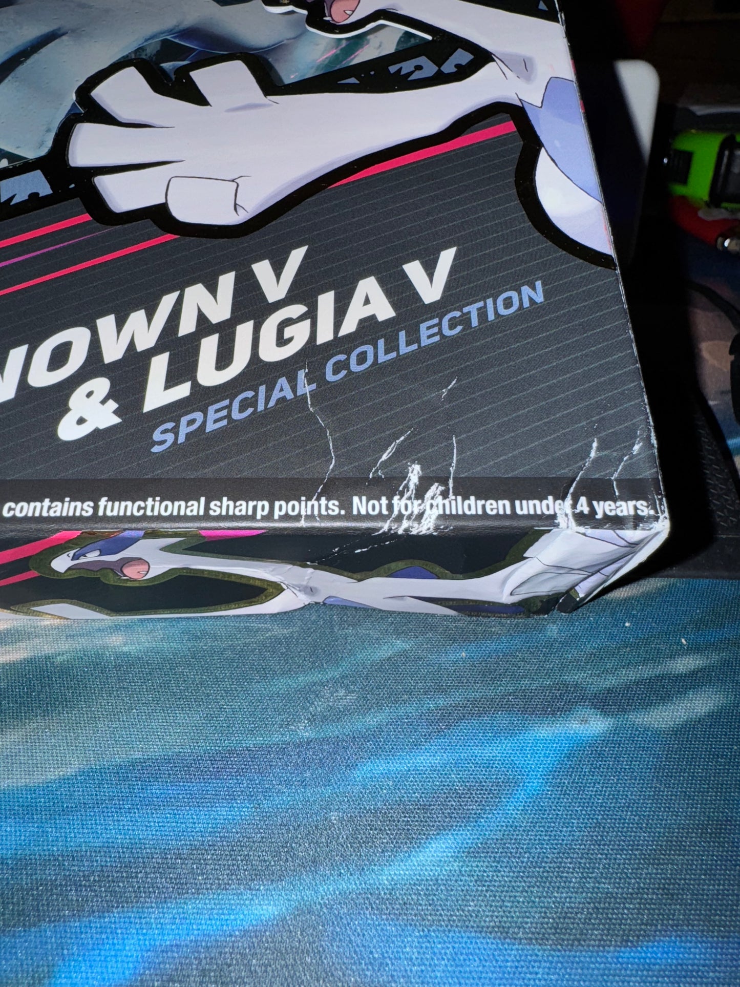 Pokemon TCG: Crown Zenith Special Collection [Unown V & Lugia V] Damaged Box!